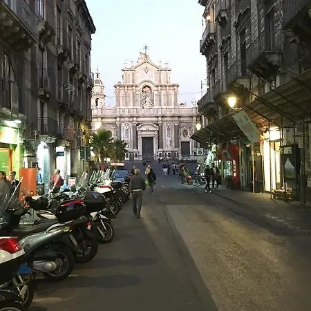 Accogliente E Illuminato * Catania
